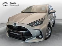 Usata Toyota Yaris Hybrid Active 116 CV (85 kW) 2022 Grigio Berlina