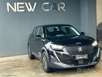 Używany Peugeot 2008 Active 131 KM (96 kW) 2021 Czarny SUV