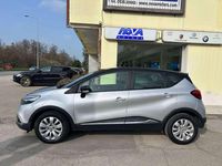 Usata Renault Captur 90 CV (66 kW) 2015 Argento SUV