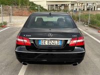 Usata Mercedes E350 231 CV (169 kW) 2009 Nero Berlina
