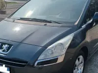 Usata Peugeot 5008 112 CV (82 kW) 2011 Blu Monovolume