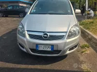 Usata Opel Zafira Business 150 CV (110 kW) 2014 Grigio Monovolume