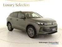 Usata VW Tiguan Edition 193 CV (141 kW) 2024 Verde SUV