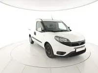 Usata Fiat Doblò 105 CV (77 kW) 2023 Bianco Monovolume
