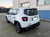 Usata Jeep Renegade 120 CV (88 kW) 2015 Bianco SUV