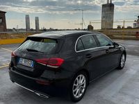 Usata Mercedes A180 116 CV (85 kW) 2018 Nero Berlina