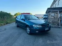Usata Nissan Almera 90 CV (66 kW) 2002 Blu Berlina
