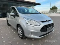 Usata Ford B-MAX Business Edition 87 CV (63 kW) 2017 Grigio Monovolume