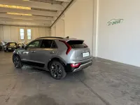 Usata Kia Niro 105 CV (77 kW) 2022 Argento metallizzato SUV