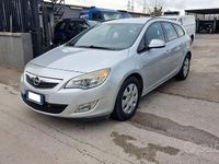 Usata Opel Astra 110 CV (80 kW) 2012 Grigio Station wagon