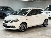 Usata Lancia Ypsilon Silver 69 CV (50 kW) 2023 Bianco Utilitaria