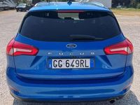 Usata Ford Focus Business Edition 120 CV (88 kW) 2021 Desert island blue Station wagon