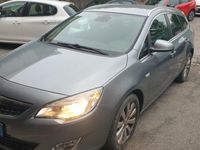Usata Opel Astra 125 CV (91 kW) 2011 Grigio Station wagon