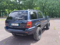 Usata Jeep Grand Cherokee 140 CV (102 kW) 2001 Bluazzurro SUV