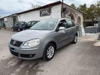 Usata VW Polo 69 CV (50 kW) 2008 Grigio Utilitaria