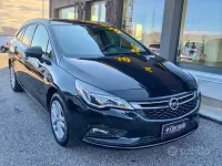 Käytetty Opel Astra Innovation 136 HP (100 kW) 2016 Musta Farmari