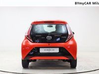 usata Toyota Aygo 1.0 VVT-i 69 CV 3 porte x-play del 2016 usata a Milano