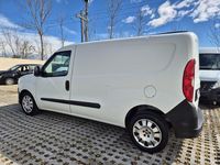 Usata Fiat Doblò 104 CV (76 kW) 2011 Bianco Monovolume