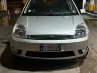 Usata Ford Fiesta 75 CV (55 kW) 2005 Grigio Utilitaria