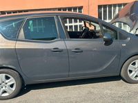 Usata Opel Meriva 120 CV (88 kW) 2014 Grigio Monovolume