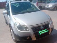 Usata Fiat Sedici 107 CV (78 kW) 2008 Grigio SUV