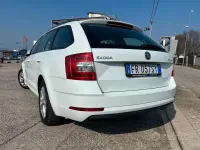 Usata Skoda Octavia Executive 116 CV (85 kW) 2018 Bianco Station wagon