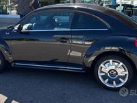 Usata VW Beetle Edition 140 CV (102 kW) 2013 Nero Utilitaria