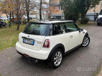 Usata Mini Cooper 120 CV (88 kW) 2009 Marrone Utilitaria