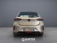 Usata Opel Corsa 101 CV (74 kW) 2025 Crystal silver Utilitaria