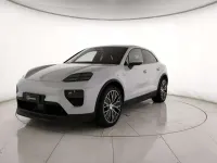 Usata Porsche Macan 144 kW (197 CV) 2024 Grigio SUV