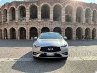 Usata Infiniti Q30 Premium 170 CV (125 kW) 2016 Argento Berlina