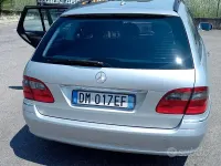Usata Mercedes E280 190 CV (139 kW) 2007 Grigio Station wagon