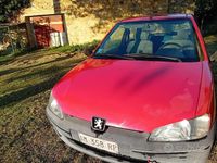 Usata Peugeot 106 50 CV (36 kW) 1997 Rosso Utilitaria