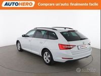 Usata Skoda Superb Active 149 CV (109 kW) 2016 Bianco Station wagon