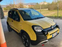 Usata Fiat Panda Cross Cross 95 CV (69 kW) 2018 Giallo Utilitaria