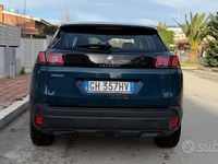 Usata Peugeot 3008 Business-Line 130 CV (95 kW) 2021 Blu SUV