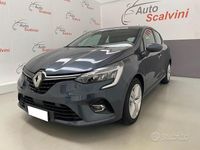 Usata Renault Clio V Business 101 CV (74 kW) 2021 Grigio Berlina