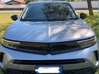 Usata Opel Mokka 100 CV (73 kW) 2025 Grigio SUV
