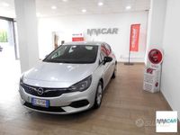 Usata Opel Astra Business Elegance 111 CV (81 kW) 2021 Argento Berlina