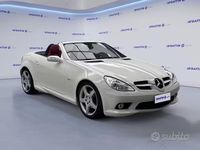 Usata Mercedes SLK280 231 CV (169 kW) 2007 Bianco Cabrio