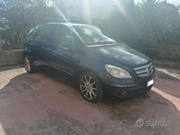 Usata Mercedes B200 2008 Blu Monovolume