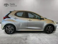 Usata Toyota Yaris Hybrid Trend 116 CV (85 kW) 2023 Silver met Berlina