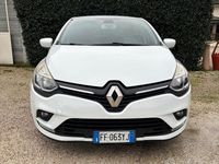 Usata Renault Clio IV Intens 75 CV (55 kW) 2016 Other Berlina