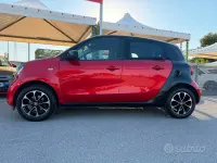 Usata Smart ForFour Prime 90 CV (66 kW) 2016 Rosso Utilitaria