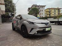 Usata Toyota C-HR Lounge 122 CV (89 kW) 2017 Grigio SUV