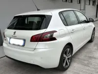 Usata Peugeot 308 Active 131 CV (96 kW) 2019 Bianco Berlina