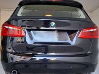 Usata BMW 214 Active Tourer Advantage 95 CV (69 kW) 2016 Nero Monovolume