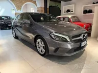 Usata Mercedes A180 Premium 109 CV (80 kW) 2018 Grigio Berlina