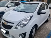 Begagnad Chevrolet Spark 68 HK (50 kW) 2012 Vit Halvkombi