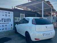 Usata Fiat Punto Evo Dynamic 69 CV (50 kW) 2011 Bianco Utilitaria